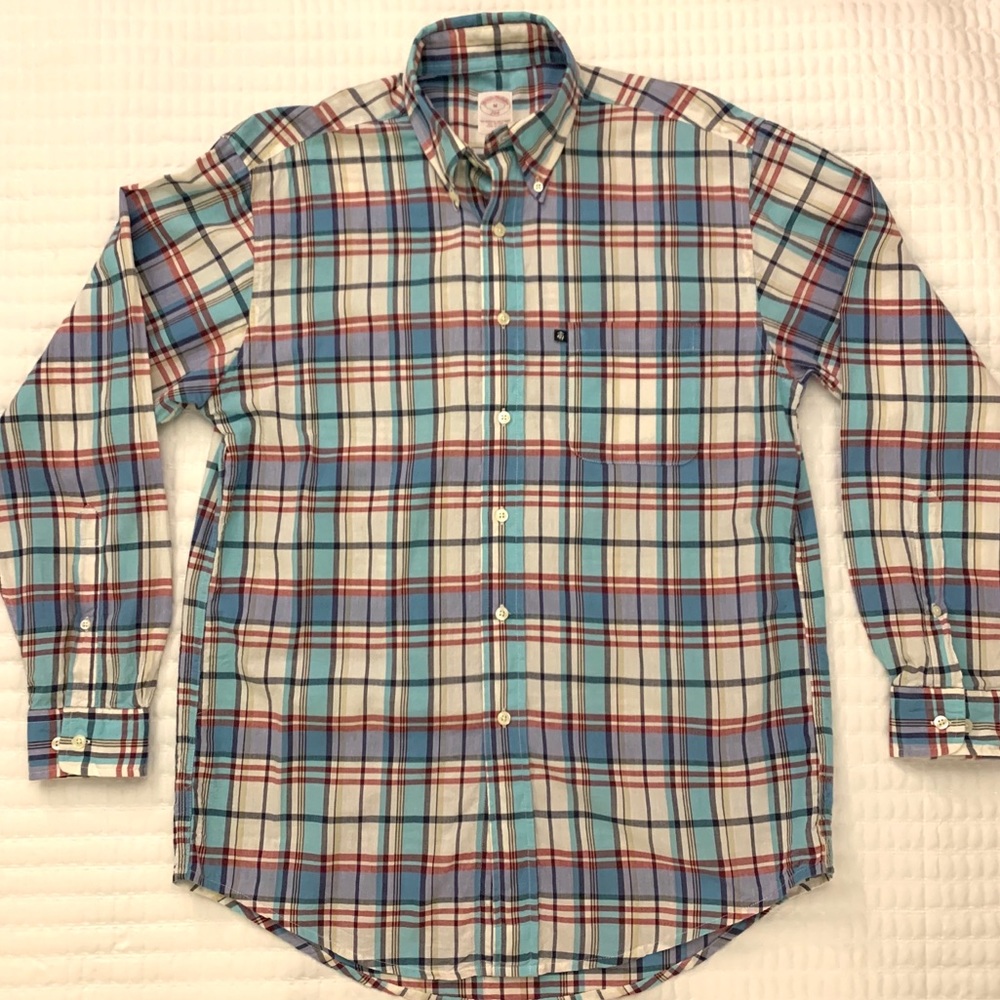 Brooks Brothers Casual Button Down - Men’s Medium